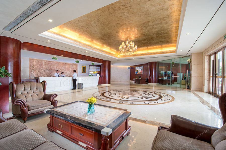 Vienna Hotel Shiqiao Metro Station Kuangcsou Kültér fotó